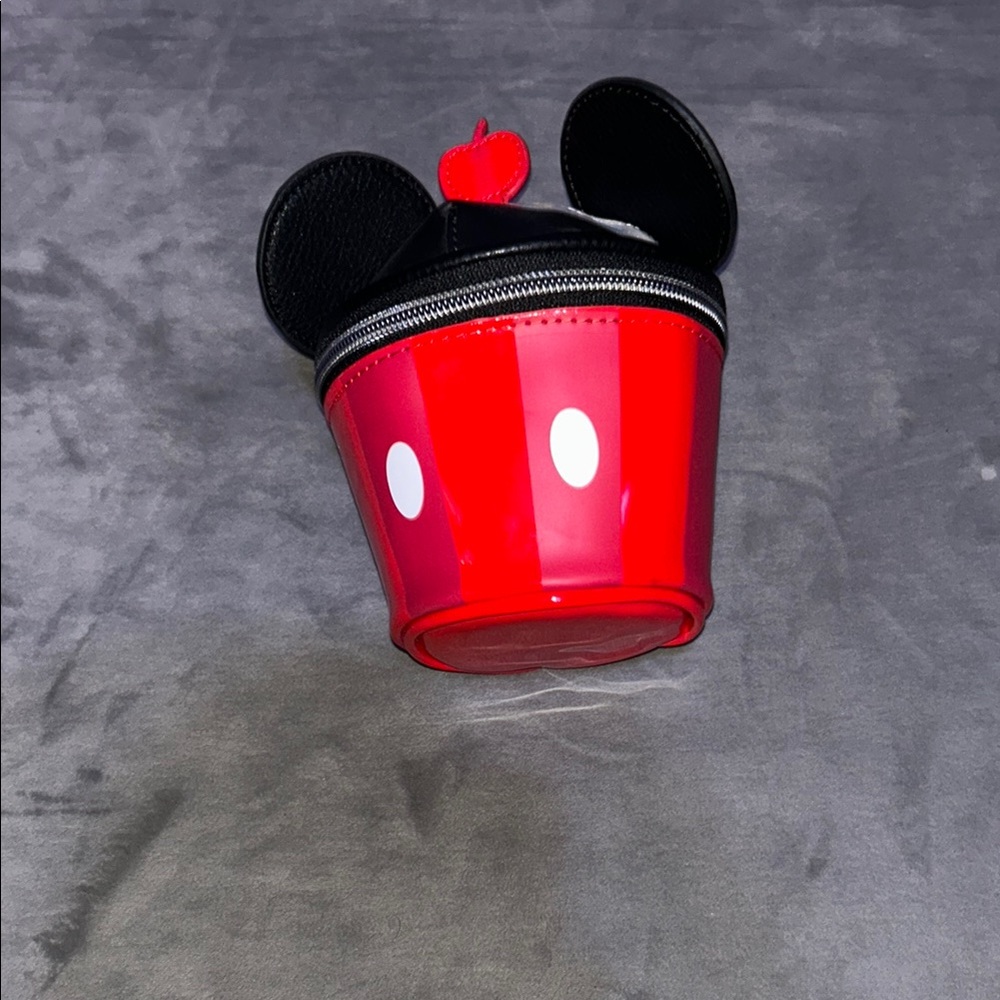 Mickey Mouse Cupcake Accessory Case - image 1
